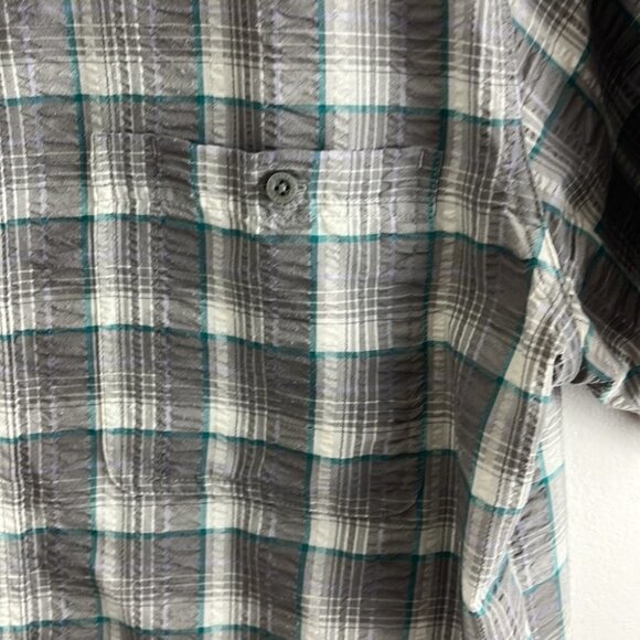Patagonia Grey Plaid Organic Cotton-Poly Shirt - Picture 3 of 6